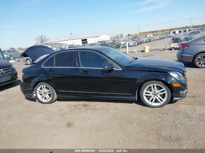 2013 Mercedes-Benz C 300 Luxury 4Matic/Sport 4Matic VIN: WDDGF8AB6DR275438 Lot: 40699354