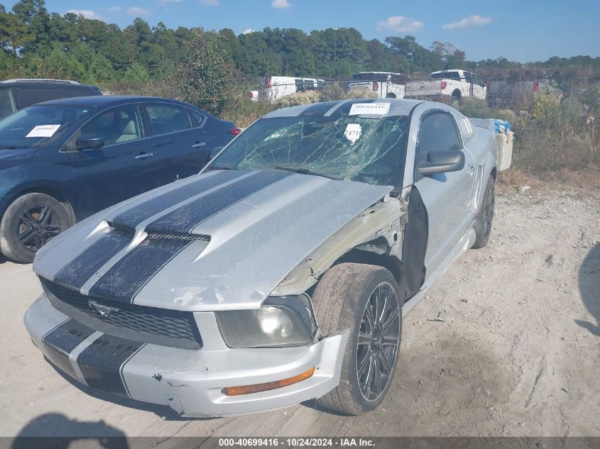 2007 Ford Mustang V6 Deluxe/V6 Premium VIN: 1ZVFT80NX75274862 Lot: 40699416