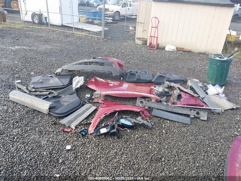 2018 TOYOTA RAV4 LE - 2T3BFREV9JW853199