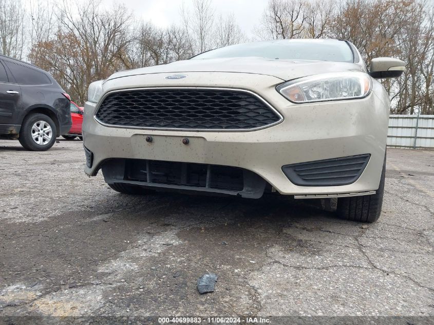 2015 Ford Focus Se VIN: 1FADP3F25FL207729 Lot: 40699883