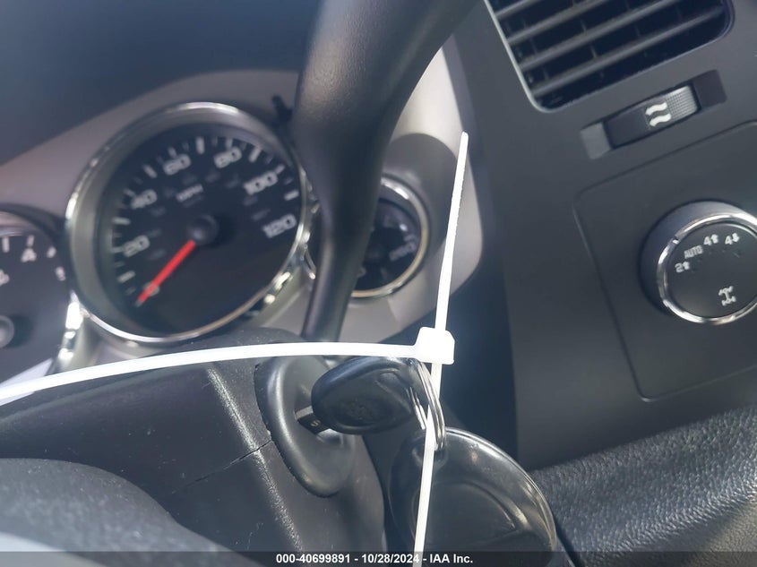 2013 CHEVROLET SILVERADO 1500 LT - 3GCPKSE74DG265712