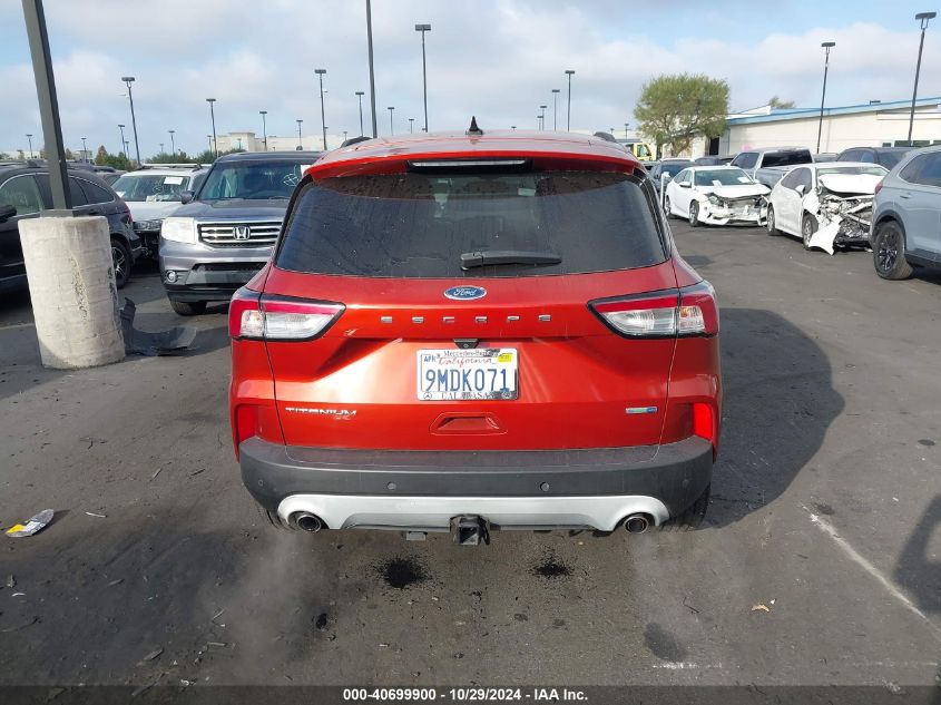 2020 Ford Escape Titanium VIN: 1FMCU9J95LUA80939 Lot: 40699900