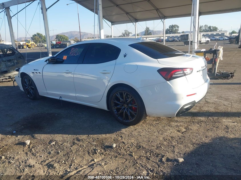 2022 MASERATI GHIBLI VIN: ZAM57YSM1N1385596