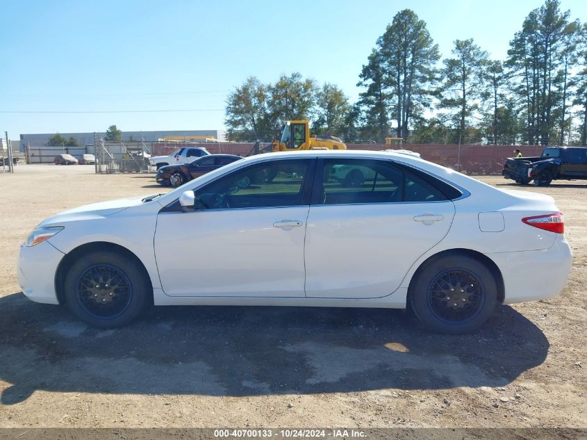 2017 Toyota Camry Le VIN: 4T1BF1FK2HU774305 Lot: 40700133