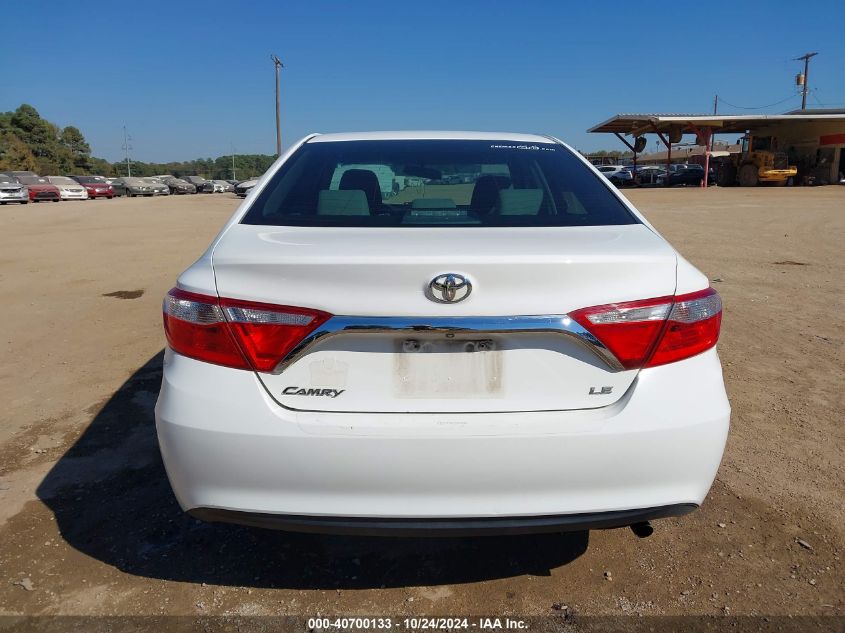 2017 Toyota Camry Le VIN: 4T1BF1FK2HU774305 Lot: 40700133