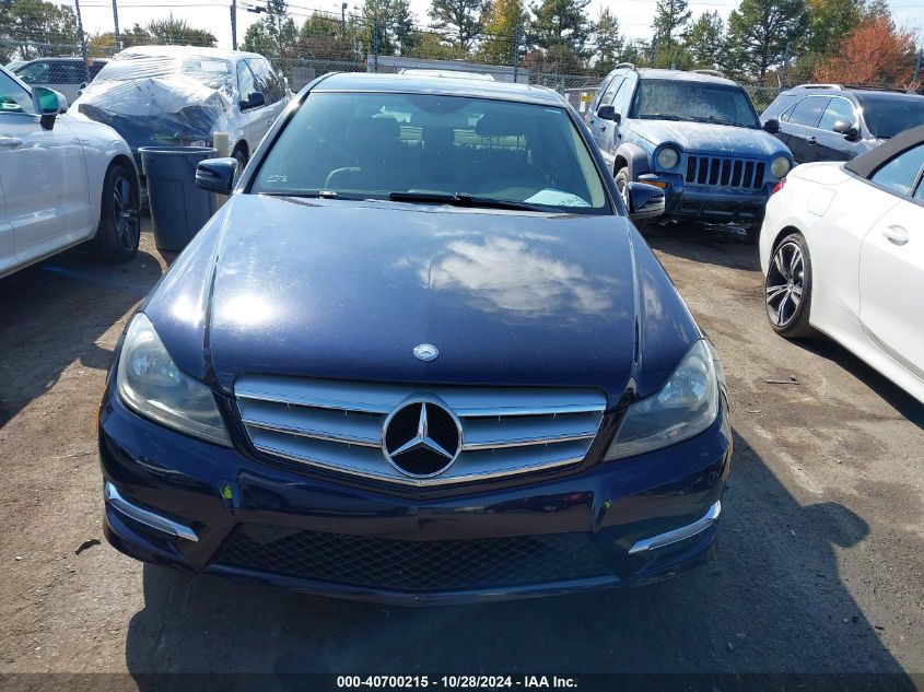 2013 Mercedes-Benz C 300 Luxury 4Matic/Sport 4Matic VIN: WDDGF8AB0DR281591 Lot: 40700215