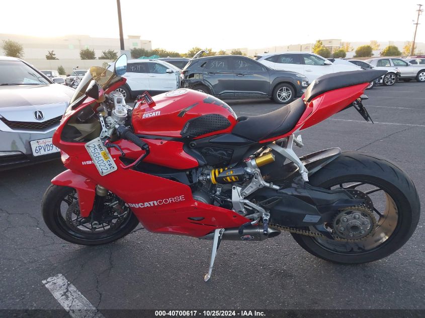 2014 Ducati Superbike 1199 Panigale/S VIN: ZDM14BPW6EB017450 Lot: 40700617