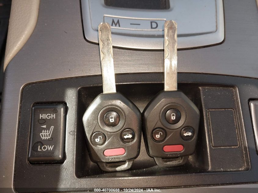 2014 Subaru Outback 2.5I Limited VIN: 4S4BRCLC9E3255799 Lot: 40700688