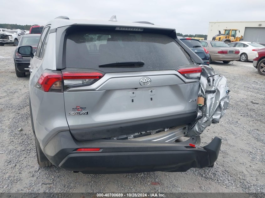 2024 TOYOTA RAV4 XLE - 2T3W1RFV3RW305015
