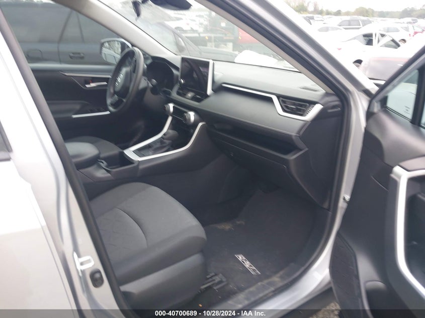 2024 TOYOTA RAV4 XLE - 2T3W1RFV3RW305015