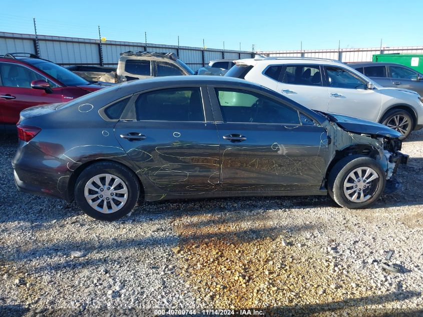 2021 Kia Forte Fe VIN: 3KPF24AD2ME395910 Lot: 40700744