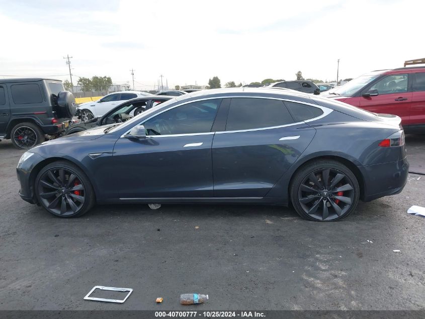 2014 Tesla Model S P85 VIN: 5YJSA1H16EFP64064 Lot: 40700777