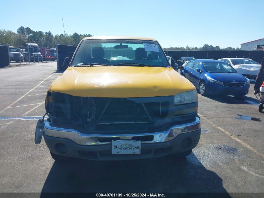 2005 GMC Sierra 2500Hd Work Truck VIN: 1GTHC24U95E250866 Lot: 40701139