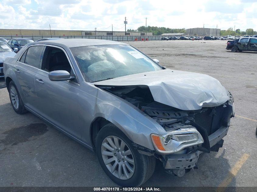 VIN 2C3CCAAG5DH561208 2013 Chrysler 300, Motown no.1