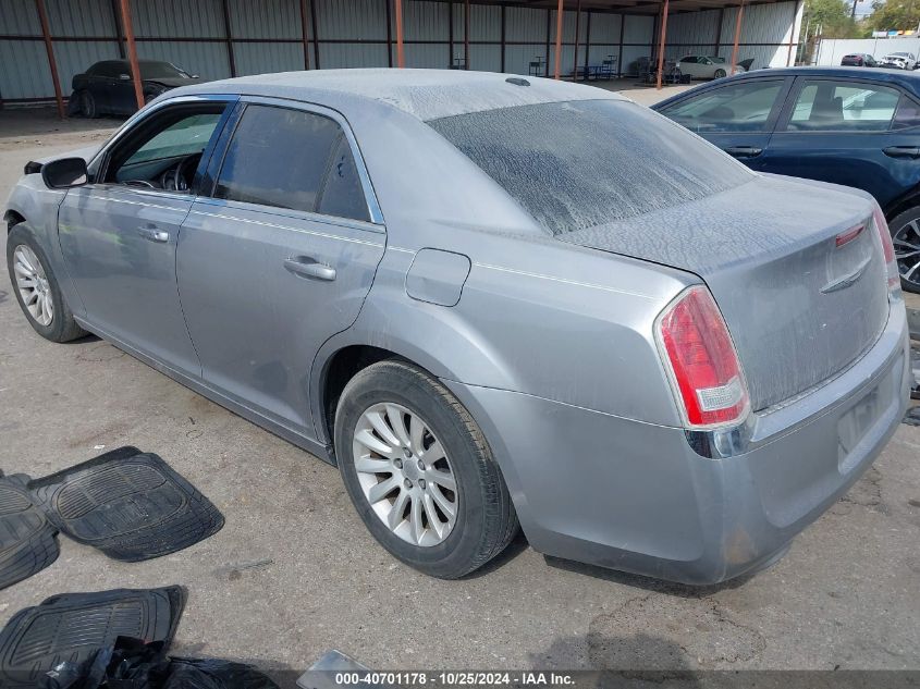 VIN 2C3CCAAG5DH561208 2013 Chrysler 300, Motown no.3