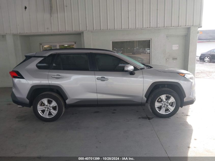 2021 Toyota Rav4 Xle VIN: 2T3W1RFV9MW114322 Lot: 40701399