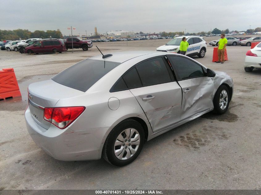 VIN 1G1PA5SH4F7213392 2015 CHEVROLET CRUZE no.4