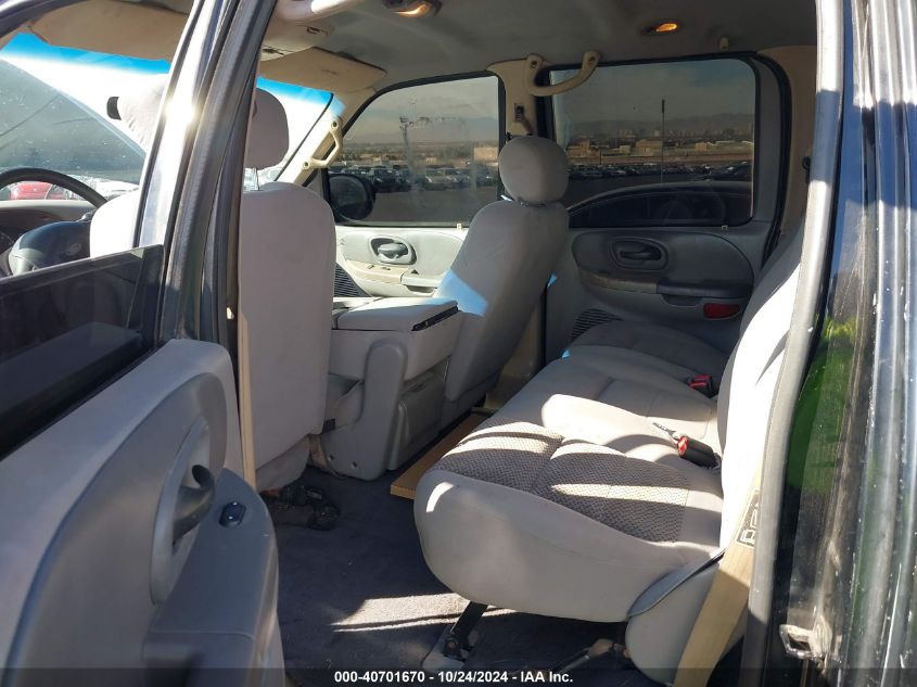 2001 Ford F-150 King Ranch Edition/Lariat/Xlt VIN: 1FTRW08L81KE66978 Lot: 40701670