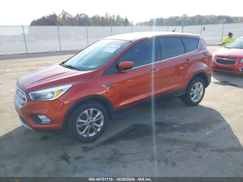 VIN 1FMCU0GD3KUC51872 2019 FORD ESCAPE no.2