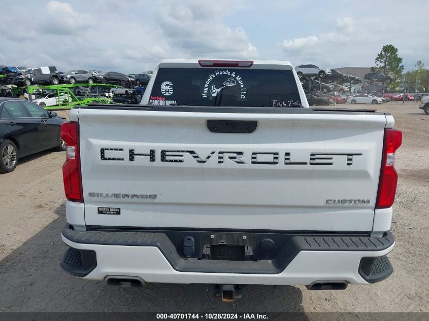 2021 Chevrolet Silverado 1500 4Wd Short Bed Custom VIN: 3GCUYBEF3MG358388 Lot: 40701744