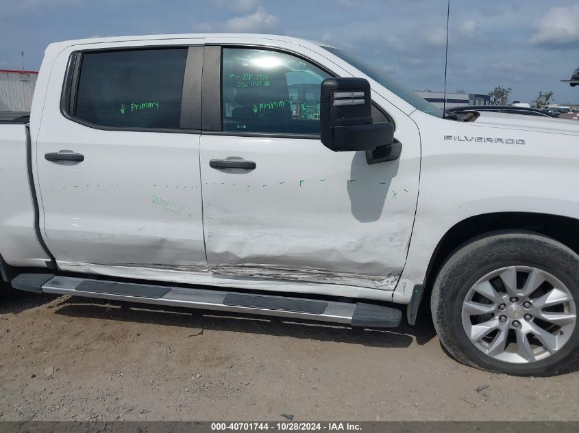 2021 Chevrolet Silverado 1500 4Wd Short Bed Custom VIN: 3GCUYBEF3MG358388 Lot: 40701744