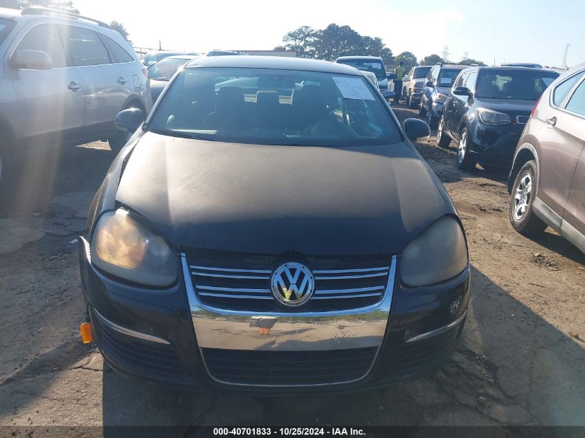 2010 Volkswagen Jetta Tdi Cup Edition VIN: 3VWHL7AJ0AM176004 Lot: 40701833