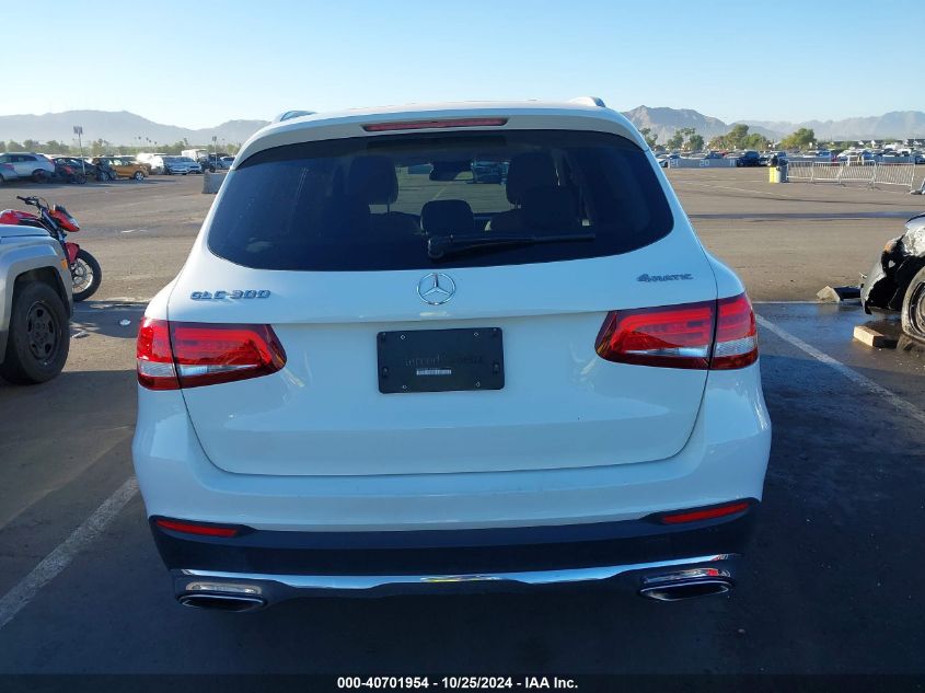 2017 Mercedes-Benz Glc 300 4Matic VIN: WDC0G4KB1HF258869 Lot: 40701954