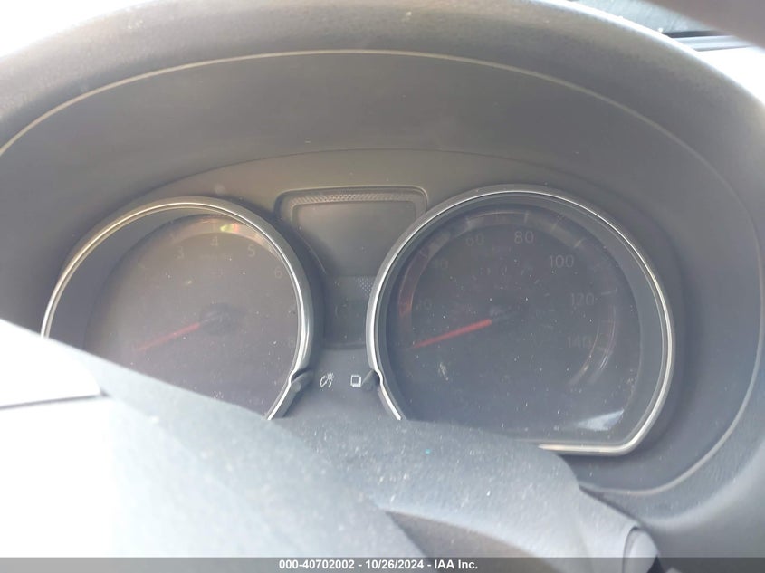 2015 NISSAN VERSA 1.6 SV - 3N1CN7AP5FL927352