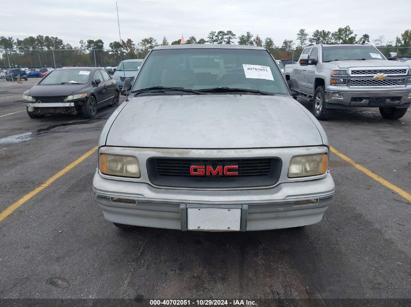 1997 GMC Sonoma Sls Wideside VIN: 1GTCS1943V8517899 Lot: 40702051