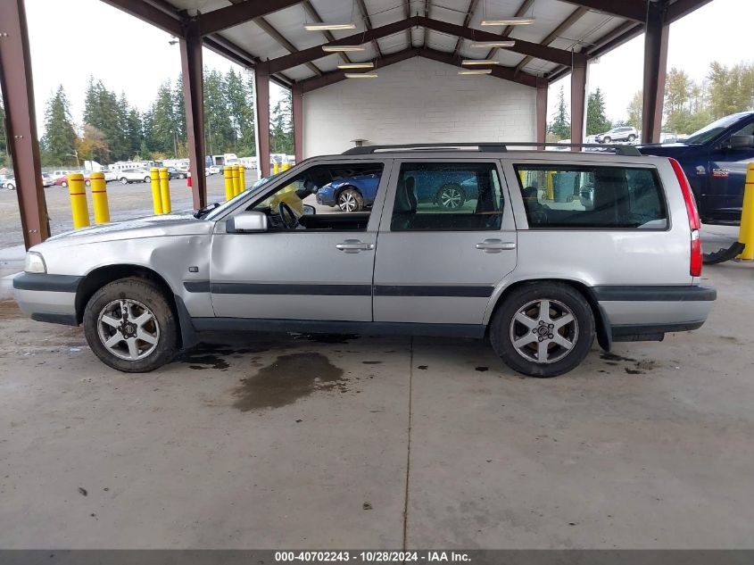 1999 Volvo V70 Xc VIN: YV1LZ56D9X2584563 Lot: 40702243