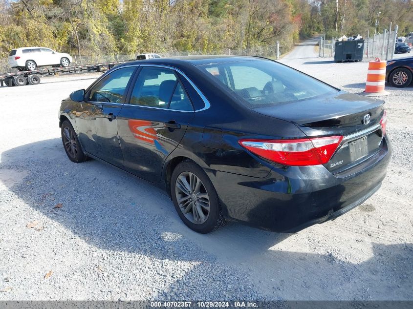 VIN 4T1BF1FK0FU016864 2015 Toyota Camry, SE no.3