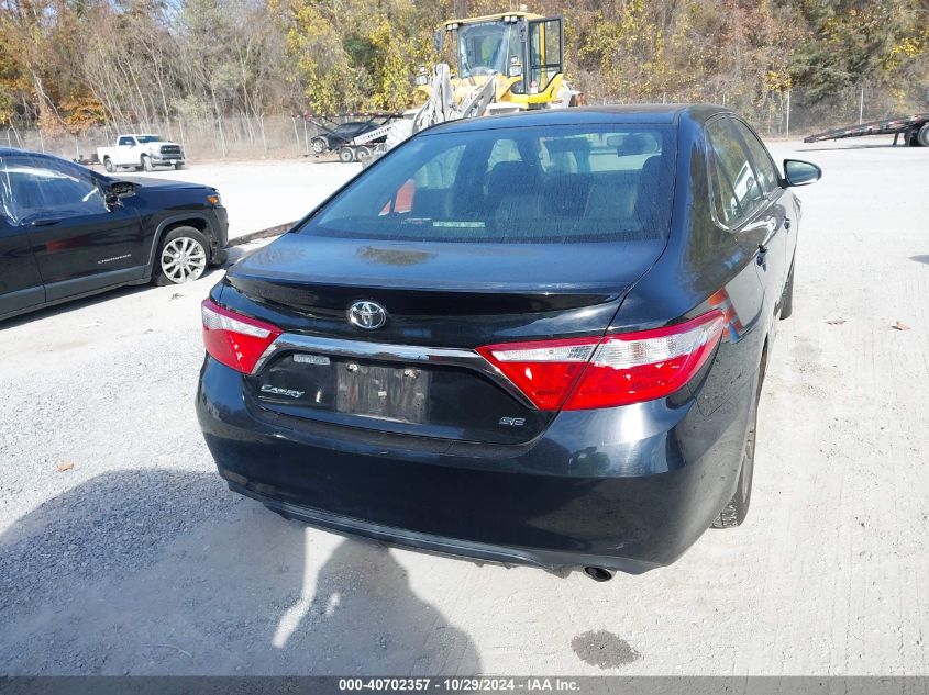 2015 Toyota Camry Se VIN: 4T1BF1FK0FU016864 Lot: 40702357