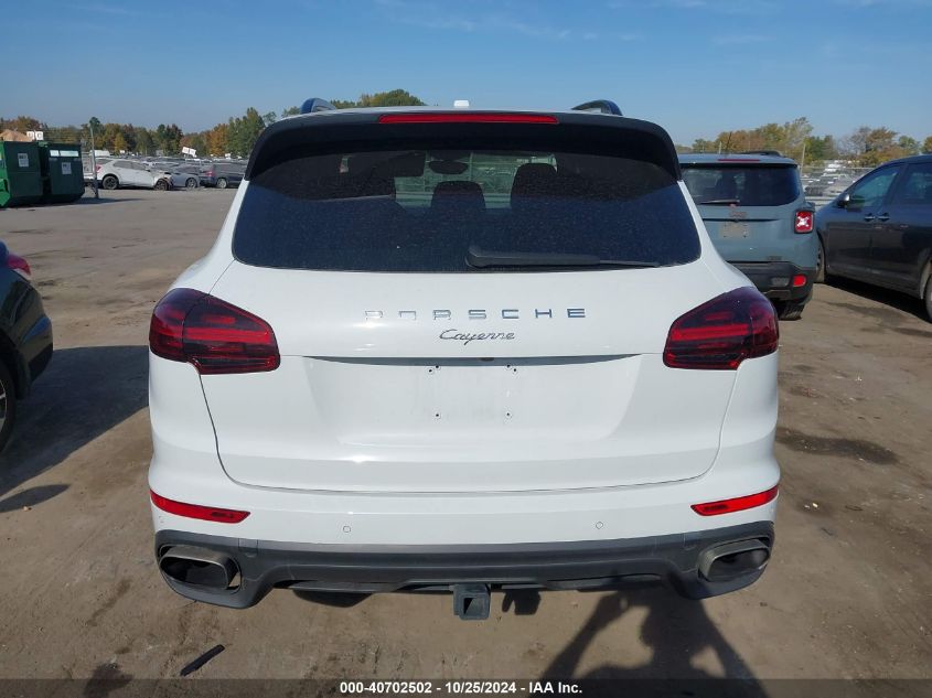 2017 Porsche Cayenne Platinum Edition VIN: WP1AA2A2XHKA90835 Lot: 40702502