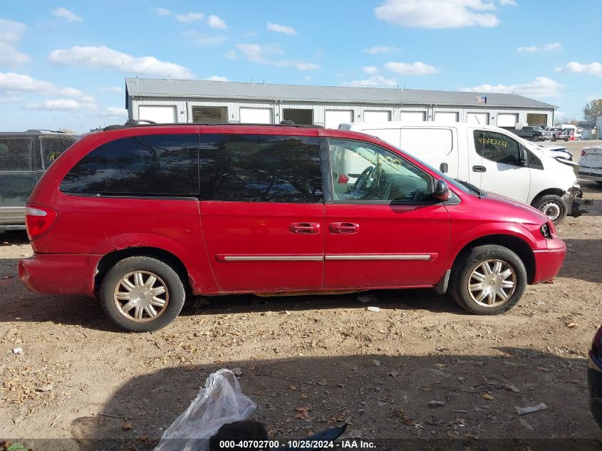 2005 Chrysler Town & Country Touring VIN: 2C4GP54L05R413058 Lot: 40702700