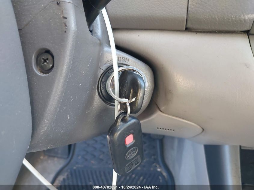 2003 Toyota Camry Le V6 VIN: 4T1BF32K93U563189 Lot: 40702891