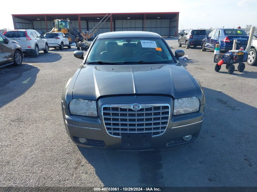 2008 Chrysler 300 Touring VIN: 2C3KA53G38H220210 Lot: 40703061