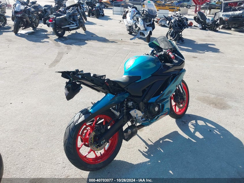 VIN MH3RH18Y2MK006636 2021 YAMAHA YZFR3 A