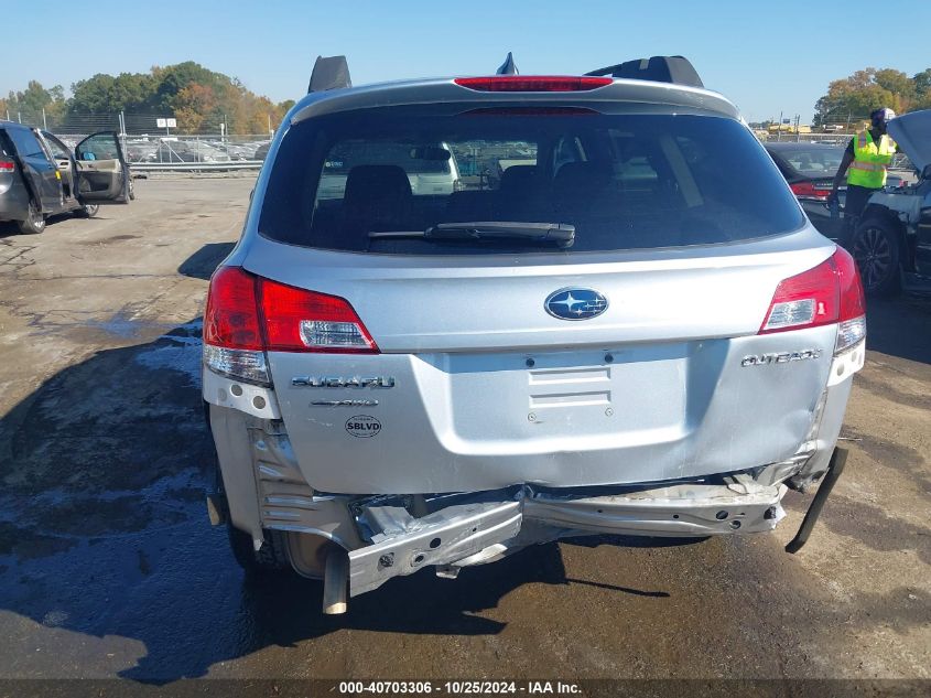 2014 Subaru Outback 2.5I Premium VIN: 4S4BRCCC6E3221352 Lot: 40703306