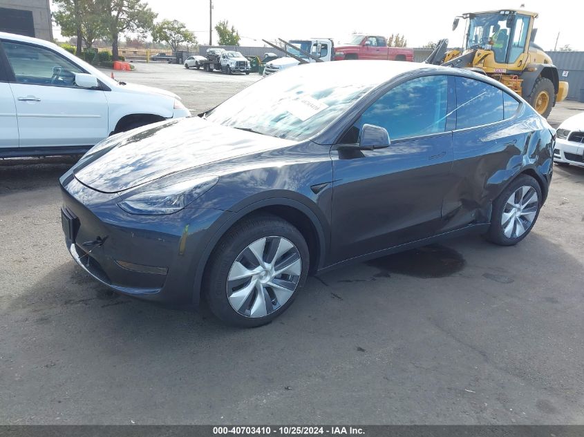 VIN 7SAYGDED8RF085723 2024 TESLA MODEL Y LONG RANGE DUAL MOTOR ALL-WHEEL DRIVE/RWD