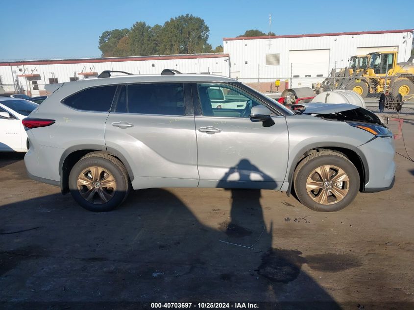 2022 Toyota Highlander Hybrid Xle Bronze Edition VIN: 5TDAARAH7NS514734 Lot: 40703697