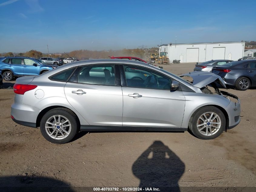 2016 Ford Focus Se VIN: 1FADP3F21GL370086 Lot: 40703792