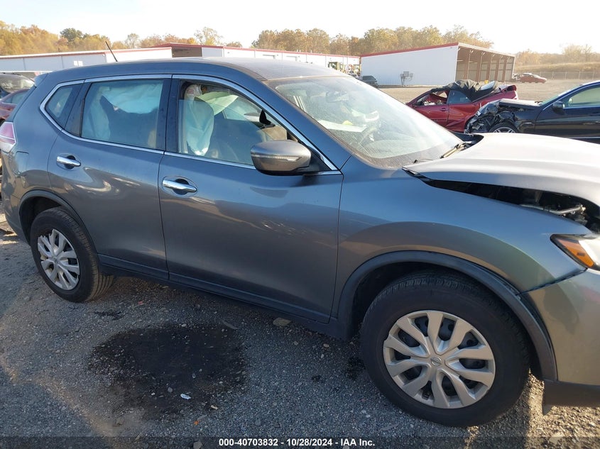 2015 NISSAN ROGUE S - KNMAT2MV2FP567937