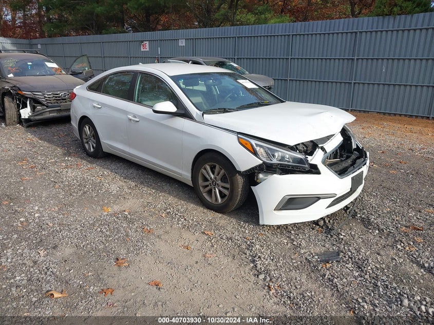 HYUNDAI SONATA SE 2017