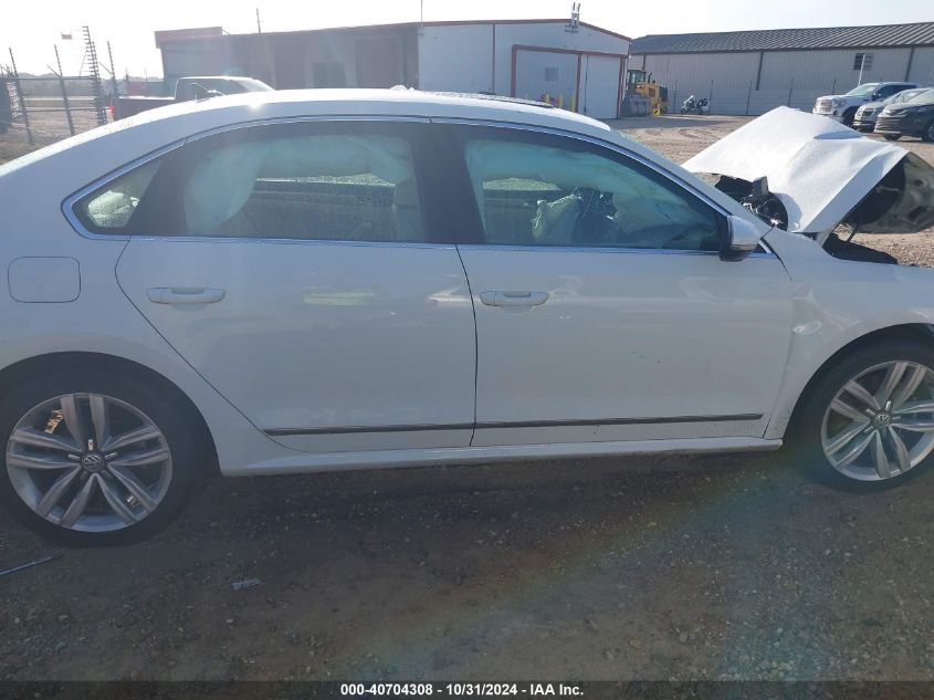 2017 VOLKSWAGEN PASSAT 1.8T SE - 1VWGT7A35HC050150