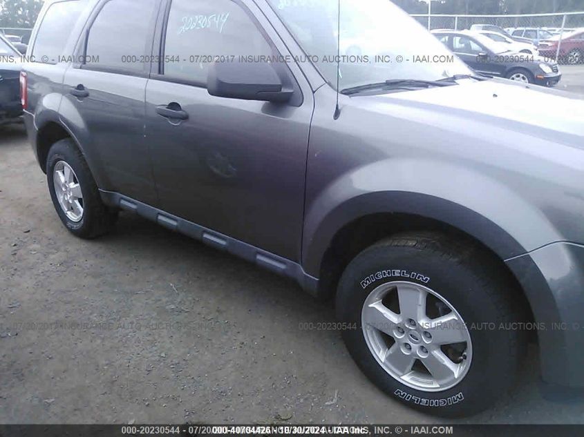 2009 Ford Escape Xlt VIN: 1FMCU93G09KC34215 Lot: 40704426