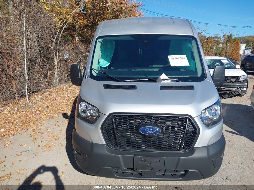 2024 Ford Transit-250 Cargo Van VIN: 1FTBR1C82RKA02727 Lot: 40704504