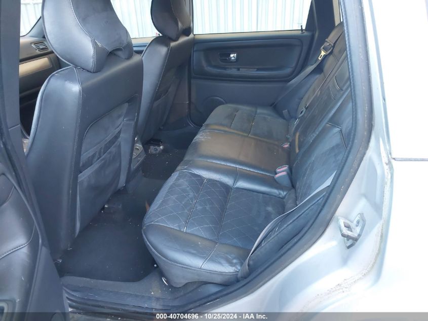 2000 Volvo V70 R VIN: YV1LV60D0Y2657881 Lot: 40704696