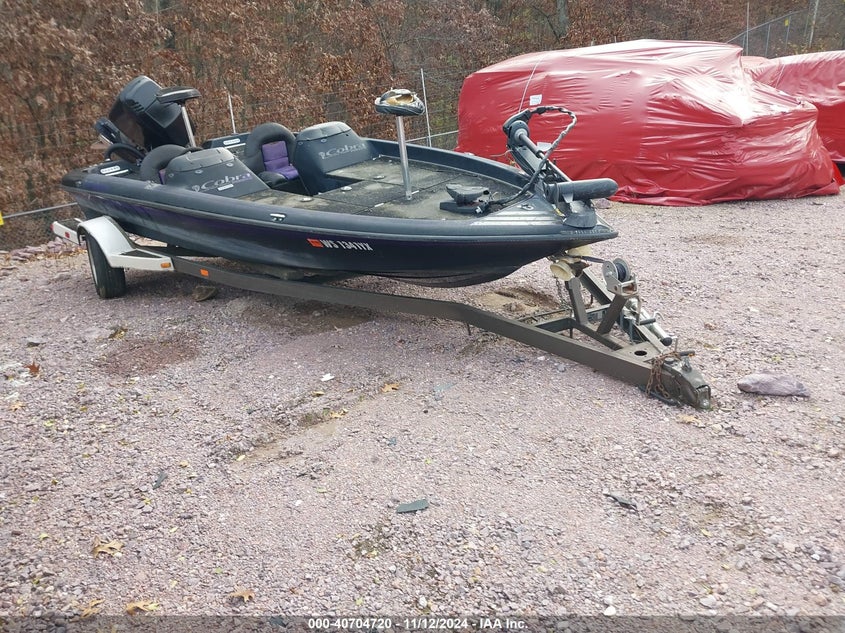 2000 TRACKER MARINE TRAILER