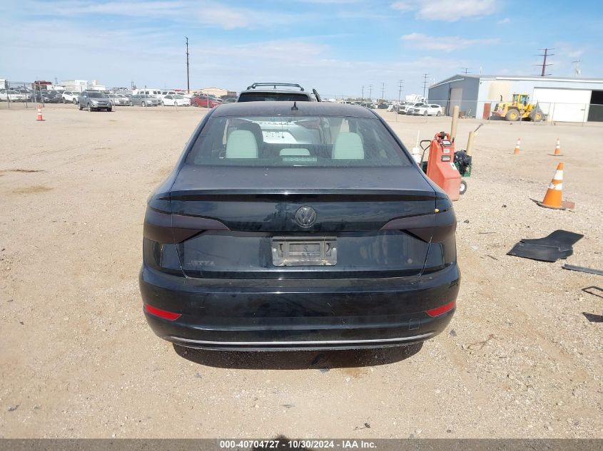 2019 Volkswagen Jetta 1.4T R-Line/1.4T S/1.4T Se VIN: 3VWC57BU1KM065122 Lot: 40704727