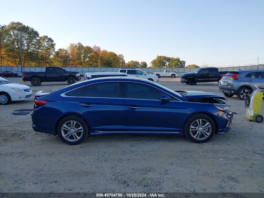 2019 HYUNDAI SONATA SPORT - 5NPE34AF5KH729303